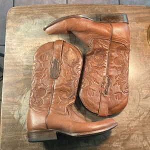 Cuadra cowboy boots 8 brown